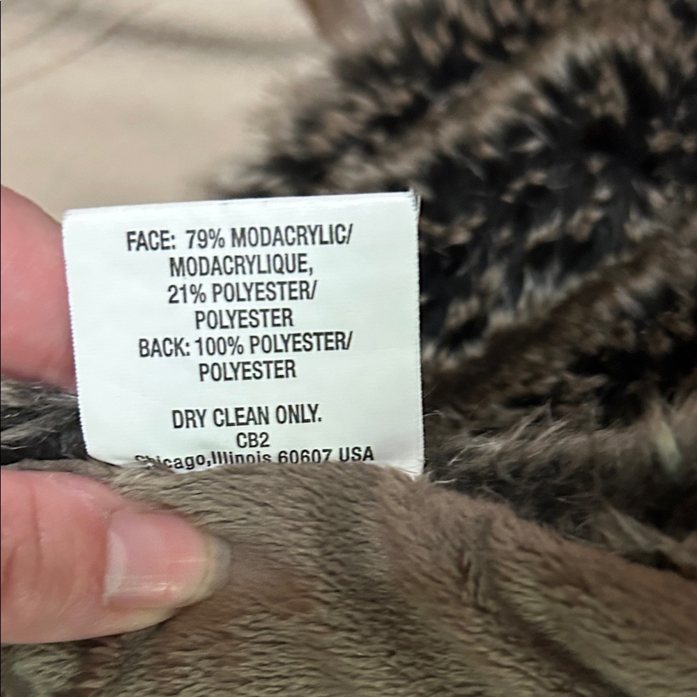 CB2 Faux Fur Throw Blanket in Light Gray - Picture 8 of 8
